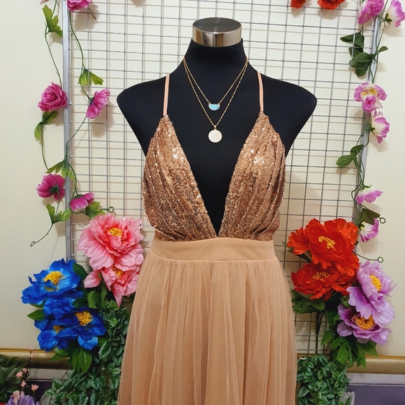 1 DAY SALE ONLY! ☆ SHOWPO. Rose Gold Sequence Mini Dress AU16 NWT - Picture 5 of 16